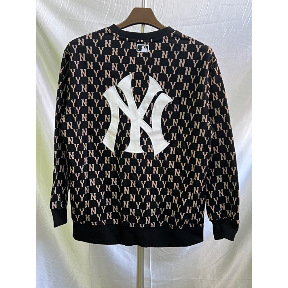 MLB 蠻版老花M大學T-細節圖2