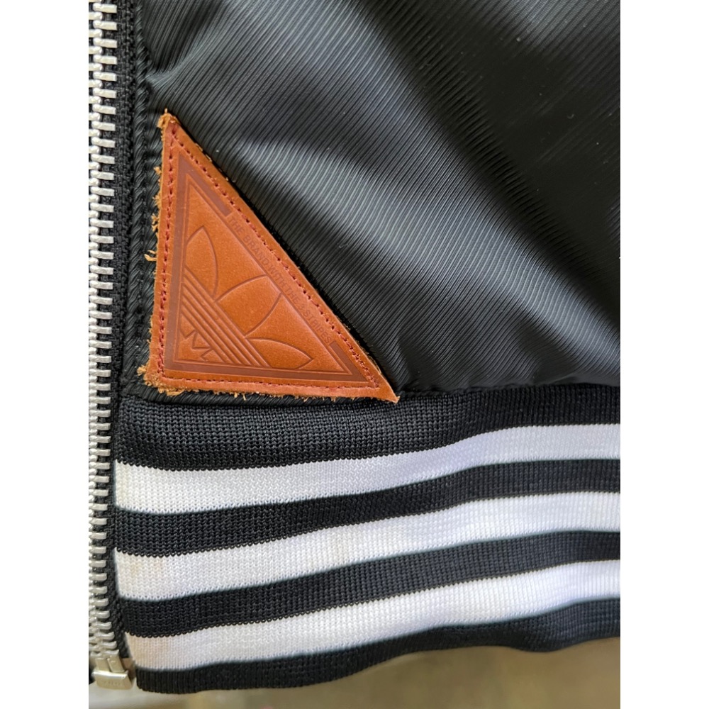 Adidas 男3XL 保暖外套-細節圖3