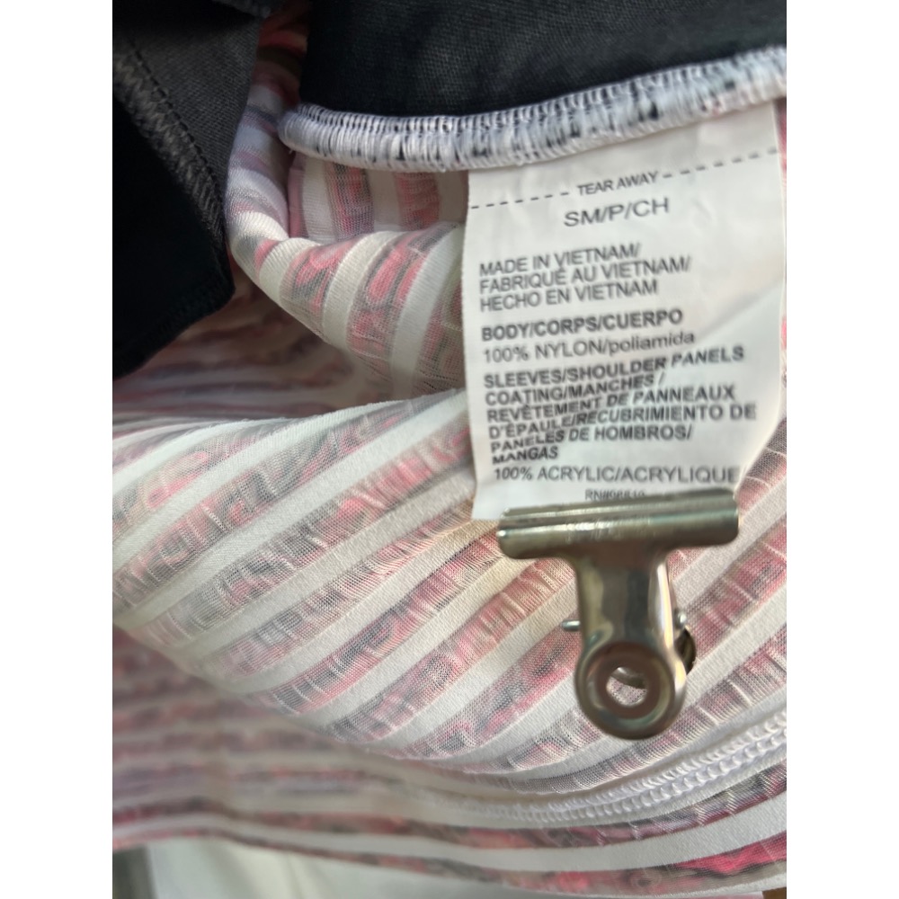 UA 女SM 寬鬆帽T-細節圖5