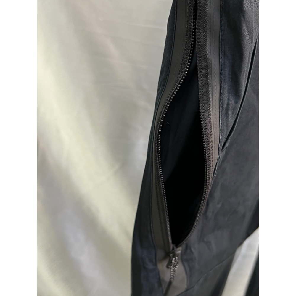 Nike 男34腰 輕盈布料錐型收口長褲-細節圖2