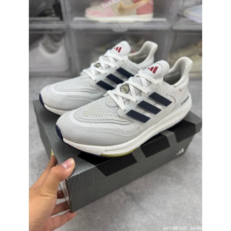 愛迪達 Adidas Ultra Boos tLIGHT W 男鞋 女鞋 運動鞋 休閒鞋 跑步鞋-細節圖2