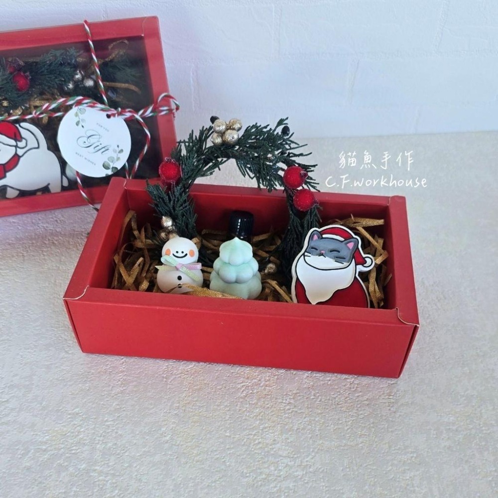 貓魚手作｜聖誕貓貓車用夾禮盒 附2ml精油 貓擴香石 出風口夾 聖誕禮物 交換禮物首選-細節圖5