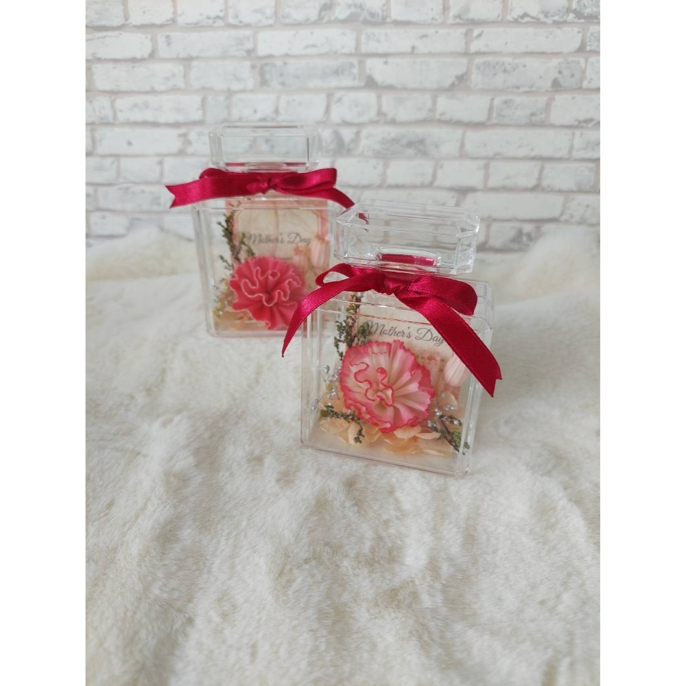貓魚手作｜獨家設計 馨香祝福香水壓克力瓶 永生康乃馨香水瓶 索拉花 不凋花 母親節禮物-規格圖9