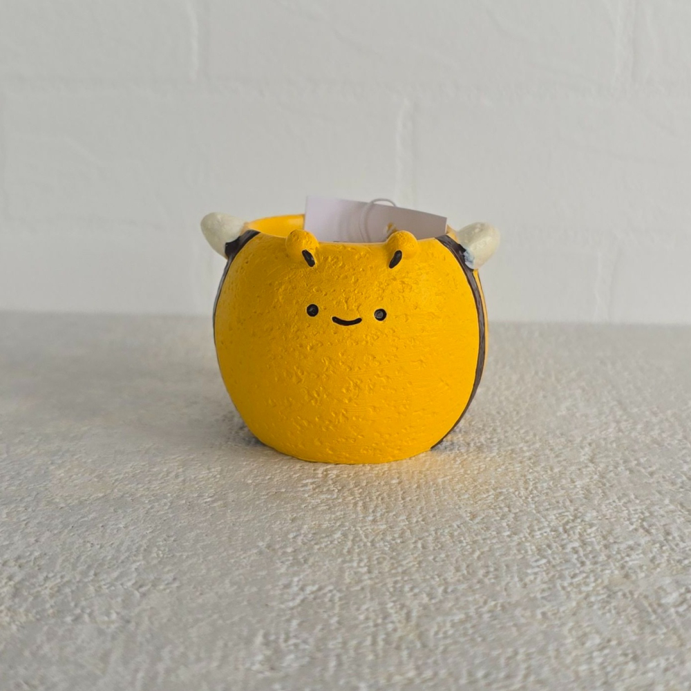 貓魚手作| 圓滾滾蜜蜂 瓦斯桶蜜蜂 日本進口花器 迷你花器 多肉盆栽 Greenhouse-細節圖4