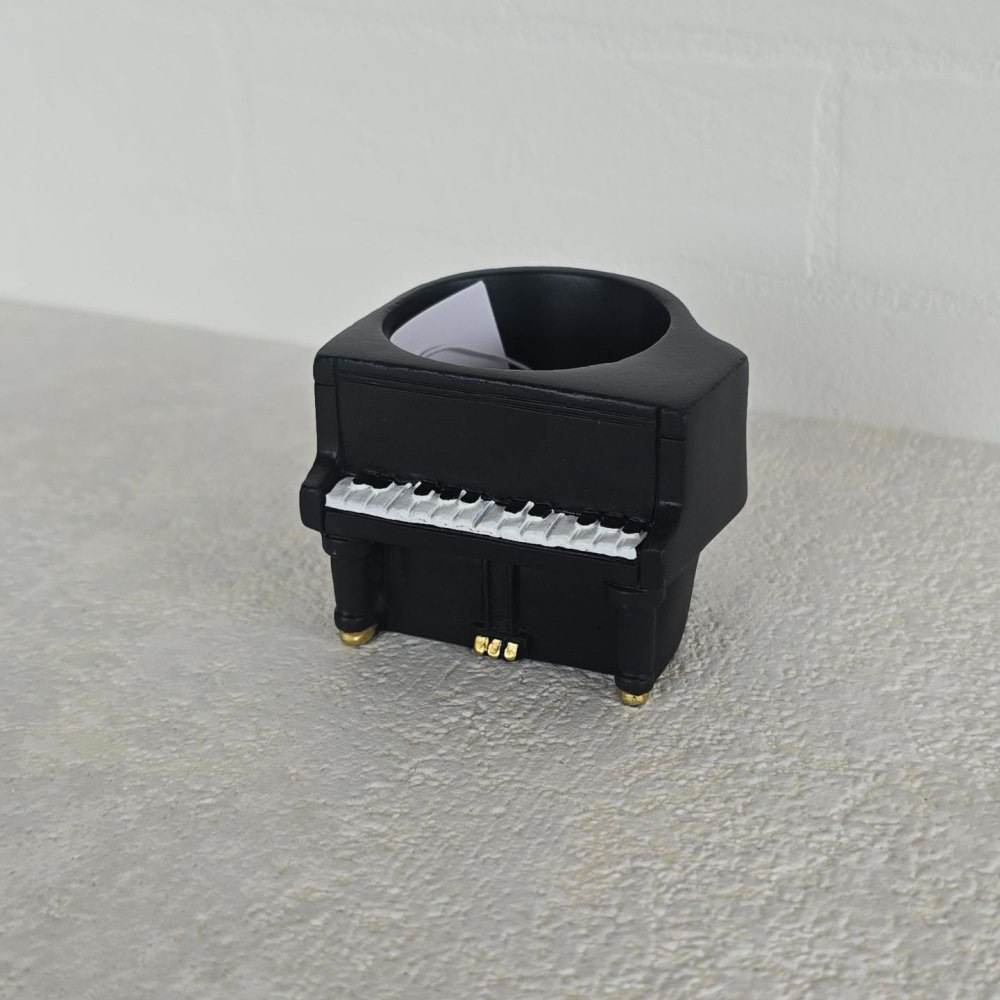 貓魚手作| 鋼琴 日本進口花器 迷你花器 多肉盆栽 Greenhouse-細節圖3