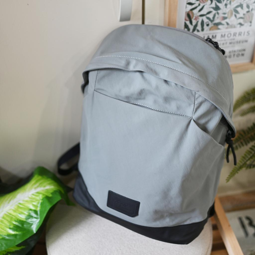 轉賣74ounce灰色尼龍後背包水洗尼龍大容量後背包[G-1172-Q1-M]-細節圖2