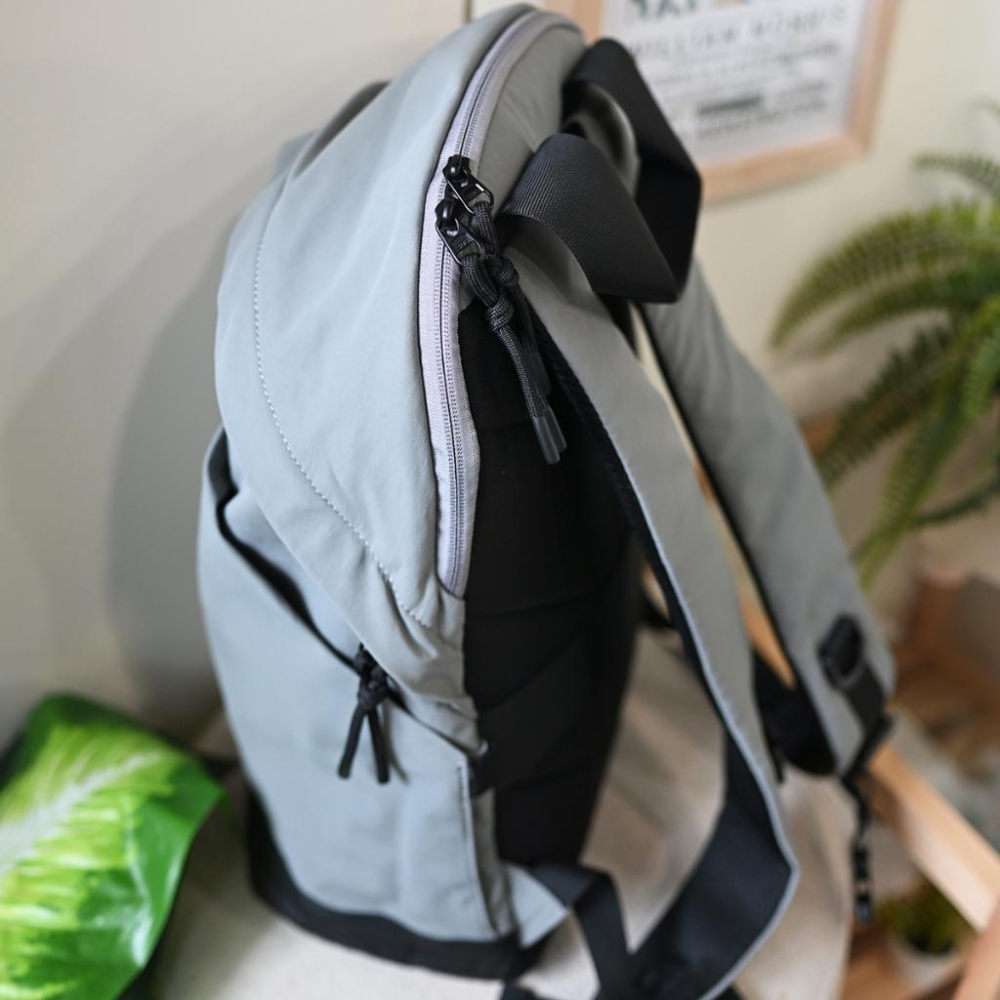 轉賣74ounce灰色尼龍後背包水洗尼龍大容量後背包[G-1172-Q1-M]-細節圖4