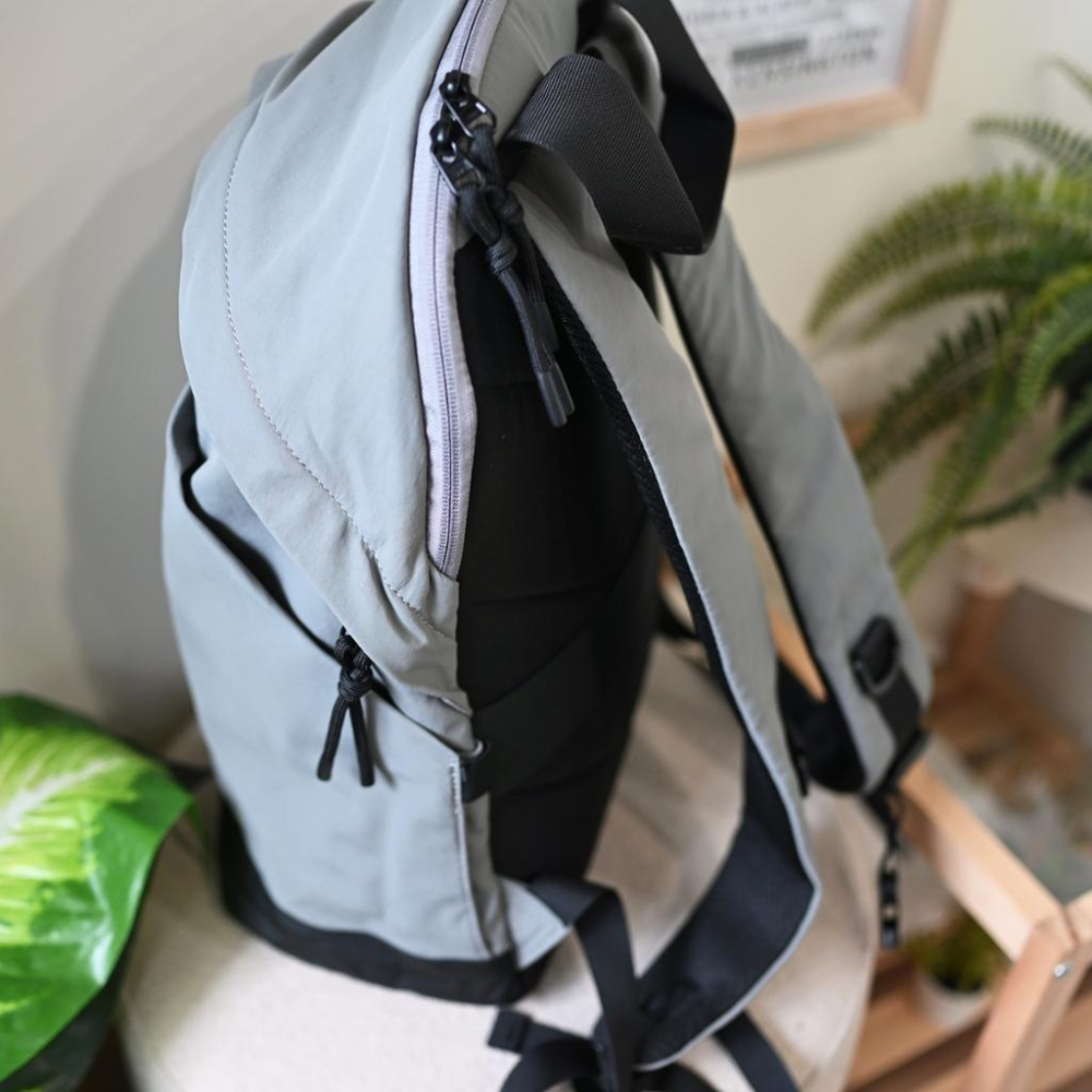 轉賣74ounce灰色尼龍後背包水洗尼龍大容量後背包[G-1172-Q1-M]-細節圖5