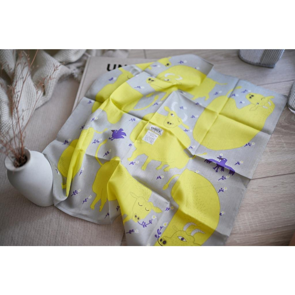 丸丸選品日本帶回日本製手帕TAE TAKEGAMI純棉幾何設計圖抽象領巾設計插畫牛牛-細節圖2