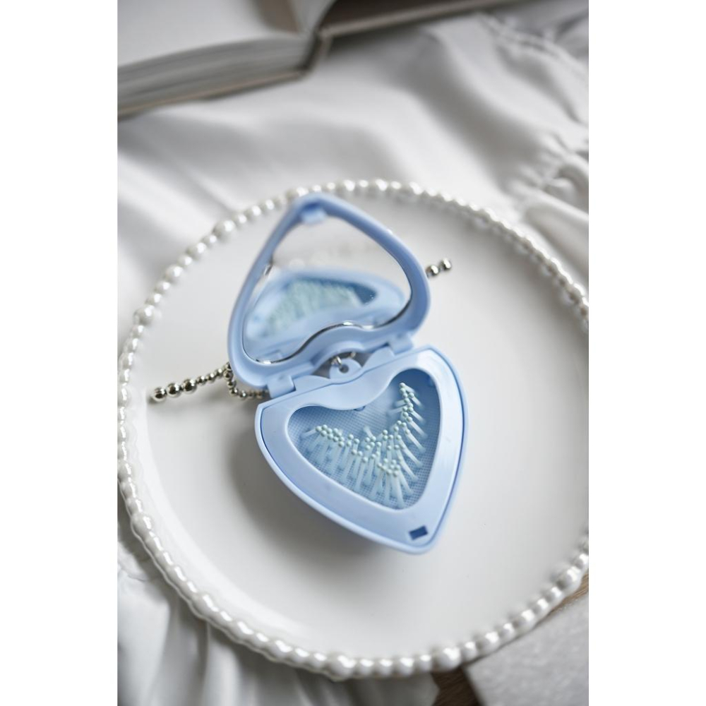 丸丸選品 日本帶回 愛心心型 包包吊飾 補妝小鏡子 梳子 聖誕節禮物 交換禮物 補妝鏡-細節圖3