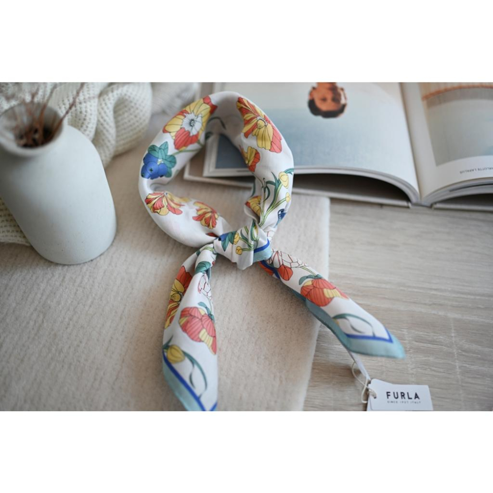 丸丸商店|zakka現貨 FURKA質感花朵手帕方巾純棉日本製日帶回純棉禮物領巾絲巾-細節圖4