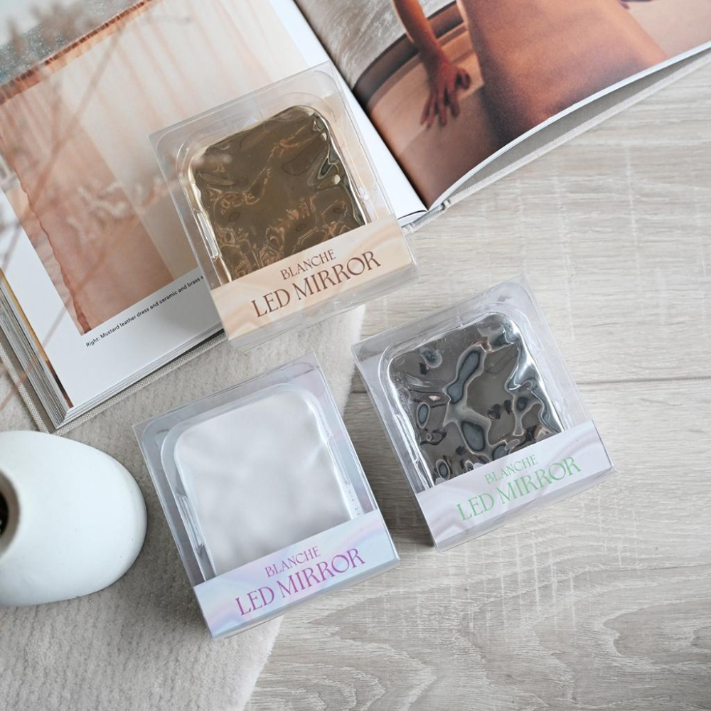 丸丸商店｜zakka Blanche LED 化妝鏡隨身小鏡子送禮自用有小燈的鏡子放大波浪日本帶回精緻女孩必備-細節圖2