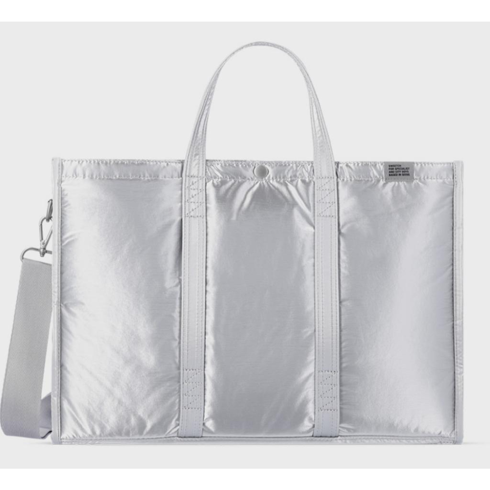 韓國帶回二手TOTE BRIEF 001 WIDE M Silver 銀色手提通勤公事包13吋筆電可以放sweetch銀-細節圖8