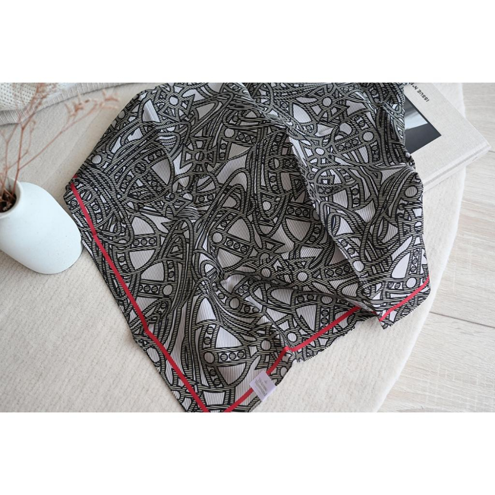 丸丸商店|zakka現貨 Vivienne Westwood 手帕方巾純棉日本製日帶回-細節圖4