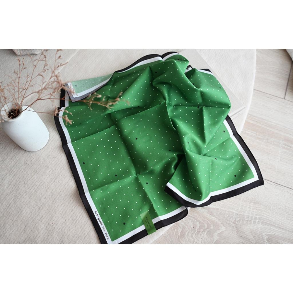 丸丸商店|zakka現貨 日本帶回kate spade手帕絲巾日本製kate spade NEW YORK純棉方巾點點款-細節圖3