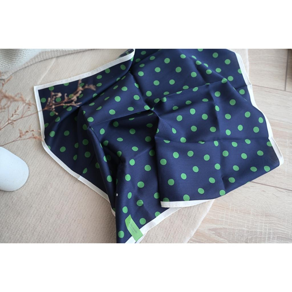 丸丸商店|zakka現貨 日本帶回kate spade手帕絲巾日本製kate spade NEW YORK純棉方巾點點款-細節圖4