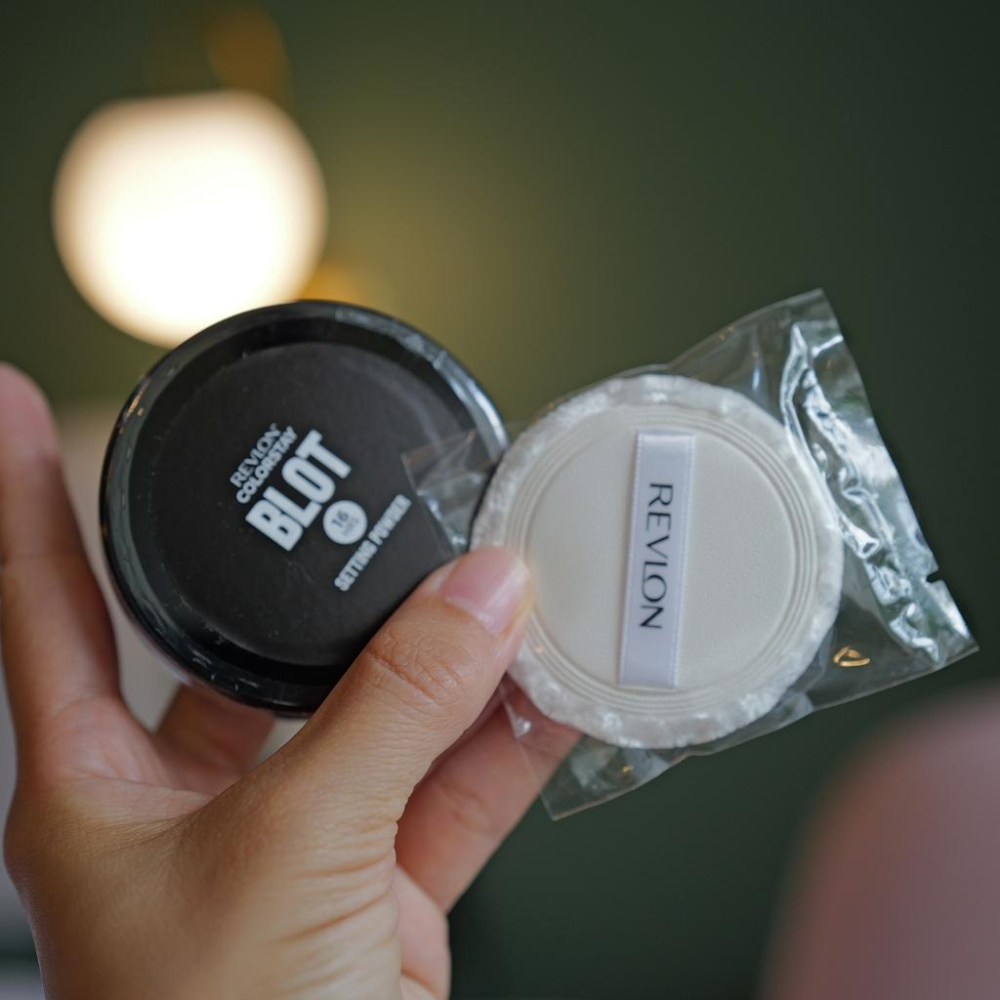 丸丸商店zakka Revlon露華濃定妝蜜粉超持久定妝粉自然色日本帶回-細節圖4