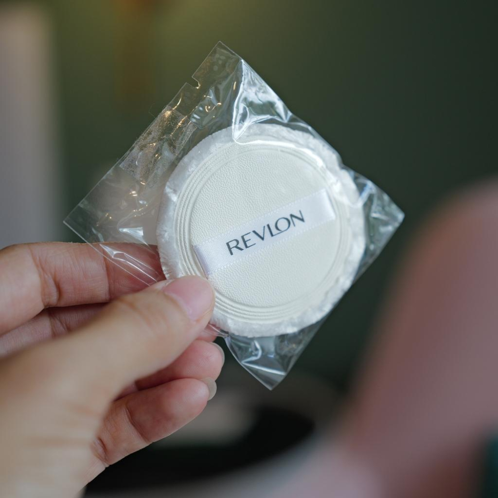 丸丸商店zakka Revlon露華濃定妝蜜粉超持久定妝粉自然色日本帶回-細節圖6