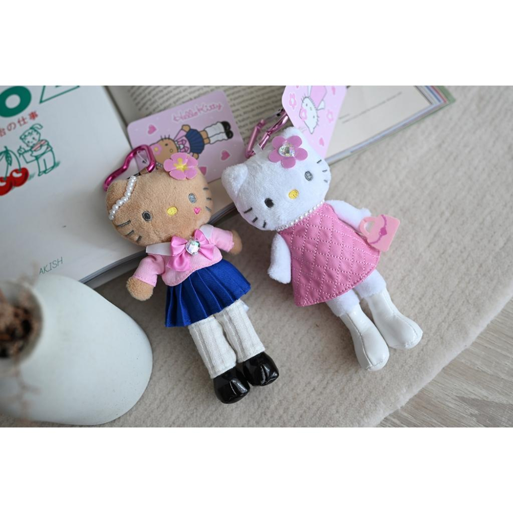 丸丸選品日本帶回 HELLO KITTY長腿kitty學生妹109辣妹烤肉凱蒂貓現貨馬上出-細節圖2