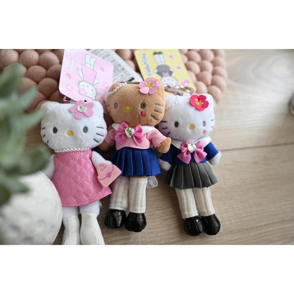 丸丸選品日本帶回 HELLO KITTY長腿kitty學生妹109辣妹烤肉凱蒂貓現貨馬上出-細節圖9