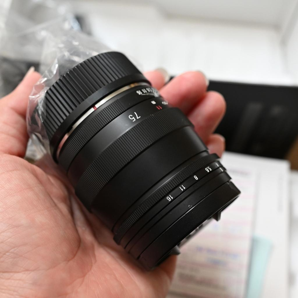 二手9.9成新日本帶回來的福倫達Voigtlander ULTRON 75mm F1.9 M.C Nikon鏡頭-細節圖7