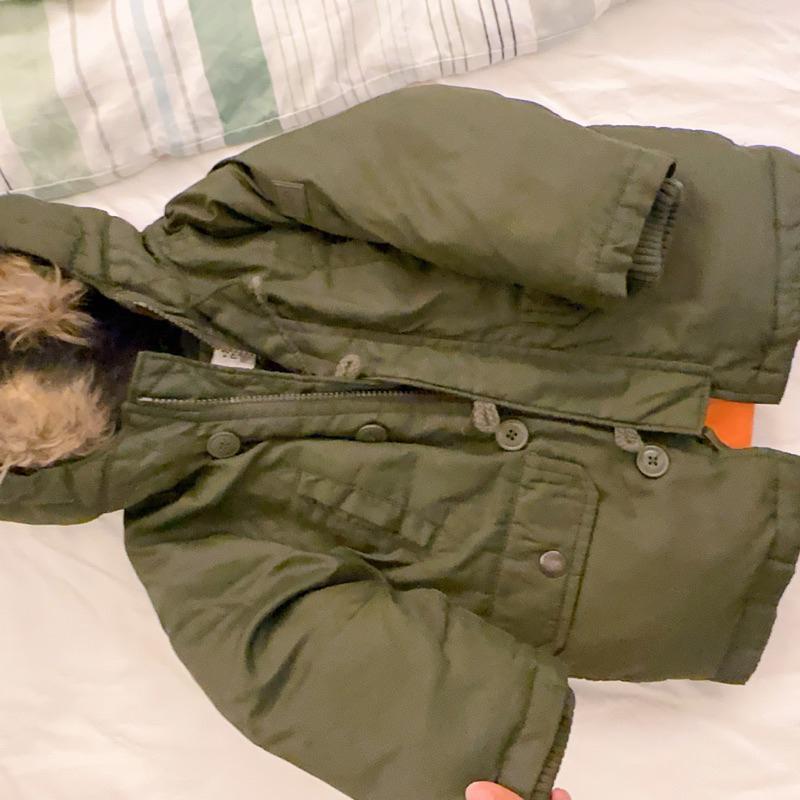 二手GAP軍綠色男寶寶超保暖外套18～24個月大適合冬天外套-細節圖3