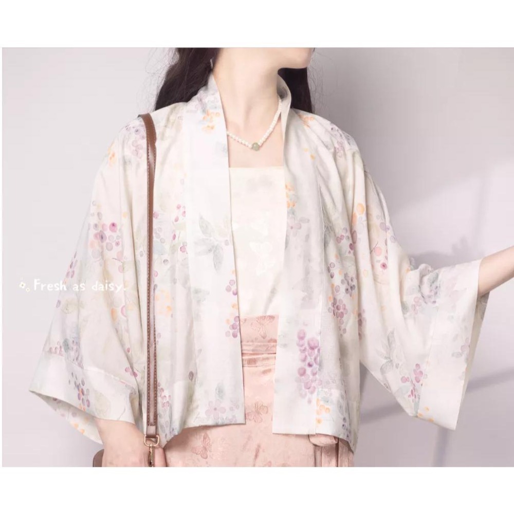 ｜春日醒｜白鳶🌼改良式漢服日常漢服漢服女裝上衣漢服外套開衫對襟衫宋制貉袖春夏少女-細節圖5