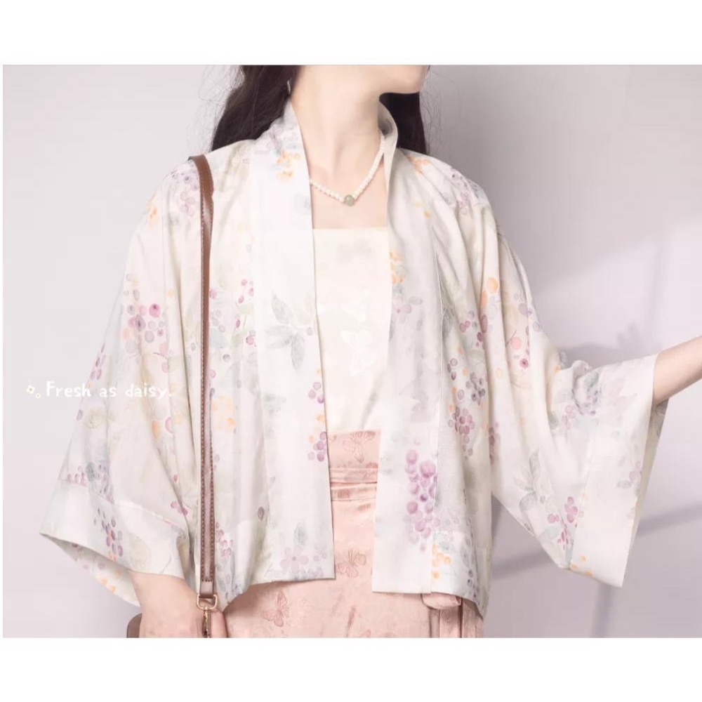 ｜春日醒｜白鳶🌼改良式漢服日常漢服漢服女裝上衣漢服外套開衫對襟衫宋制貉袖春夏少女-細節圖5