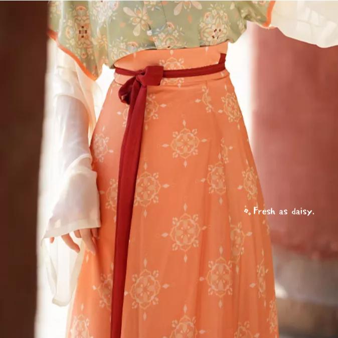 ｜春日醒｜花瓣雨🌼日常漢服春夏中式漢服少女唐制漢服齊腰一片式綁帶印花八破裙-細節圖8