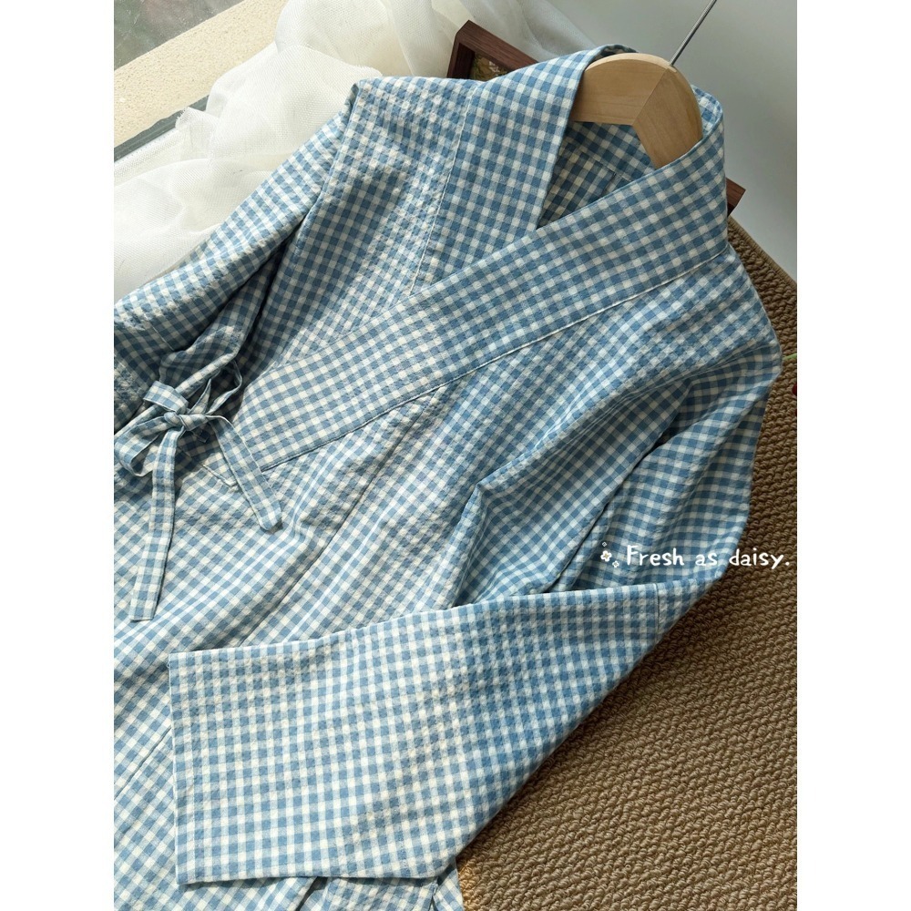 ｜春日醒｜方寸之間🌼日常漢服改良式漢服明制交領橫臥領長袖防曬外套格紋日常通勤春夏-細節圖2