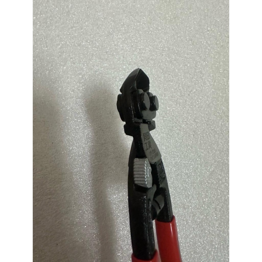 日本貝印膠柄握柄小鋼剪8‘’ 斜口 KP-708S、(210mm)-細節圖4