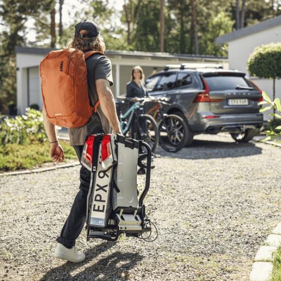 【單車元素】(限量特價) 都樂 Thule Thule EasyFold XT 3 黑 934107 拖車式自行車架-細節圖8