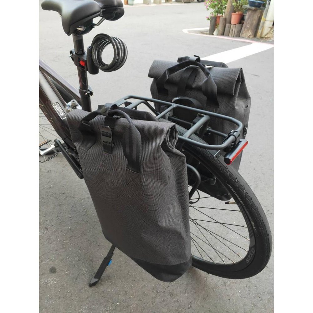 【單車元素】GIANT 捷安特 H2PRO PANNIER 防水 馬鞍袋 馬鞍包 環島袋 環島包 後架 貨架包 (單邊)-細節圖4