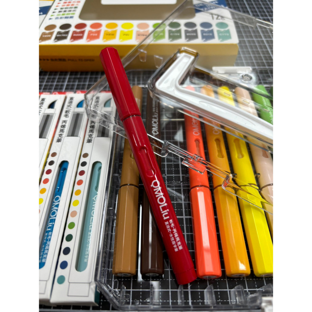 藝城美術~QMOLiU 直液式丙烯馬克筆 水性壓克力筆 軟毛 丙烯麥克筆 單色/12色組-細節圖9