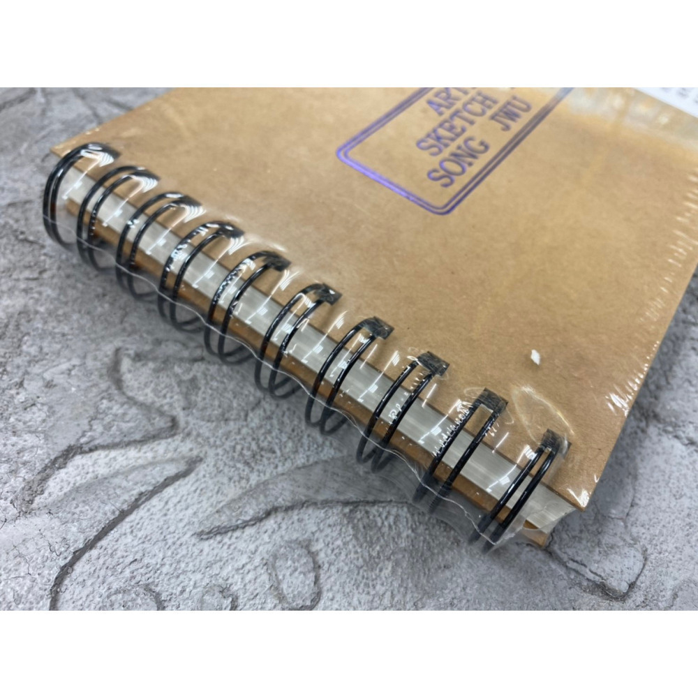 藝城美術~ 松竹牛皮封面繪本 美術繪圖紙 達文西設計紙 雙環 繪圖本 設計紙 牛皮色封面 圈裝 32/16/8K-細節圖7