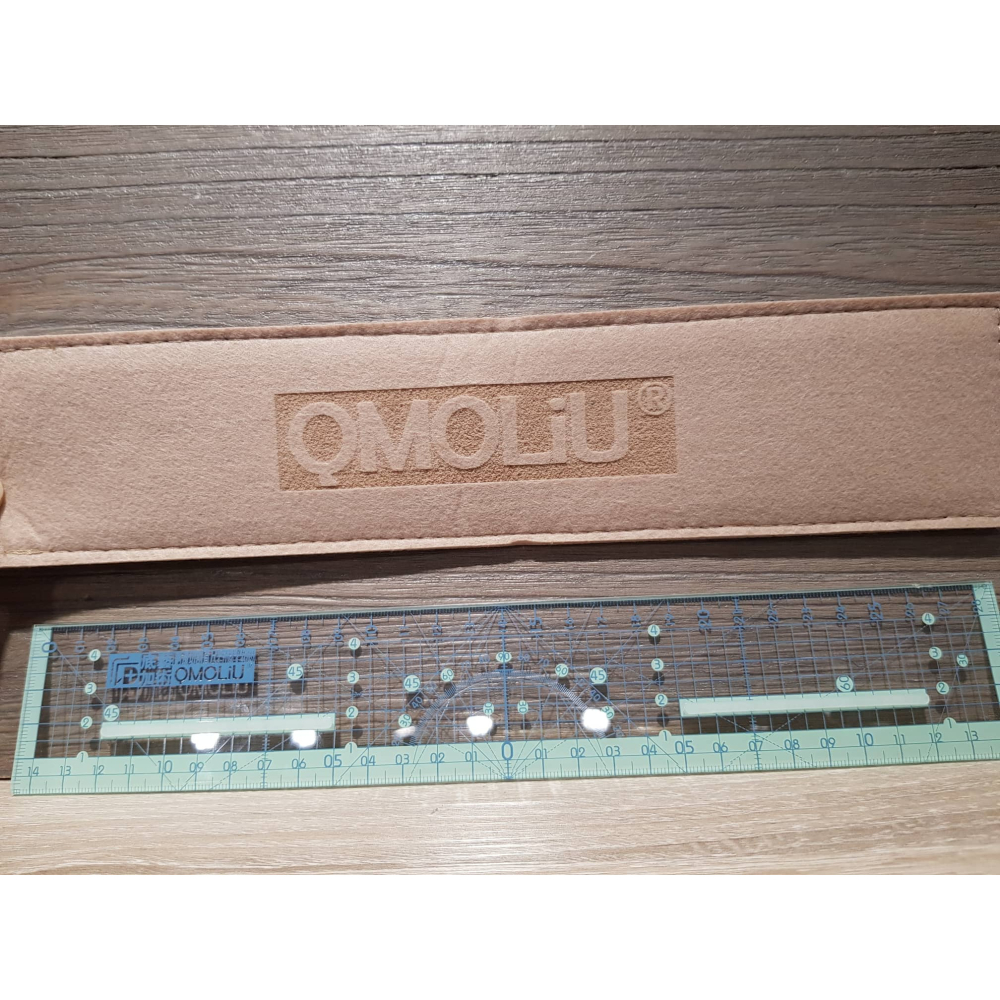 藝城美術~ QMOLiU 直尺 29cm 雙色 止滑+鋼邊條 拼布尺 切割尺 附收納袋(顏色隨機) 29公分-細節圖7