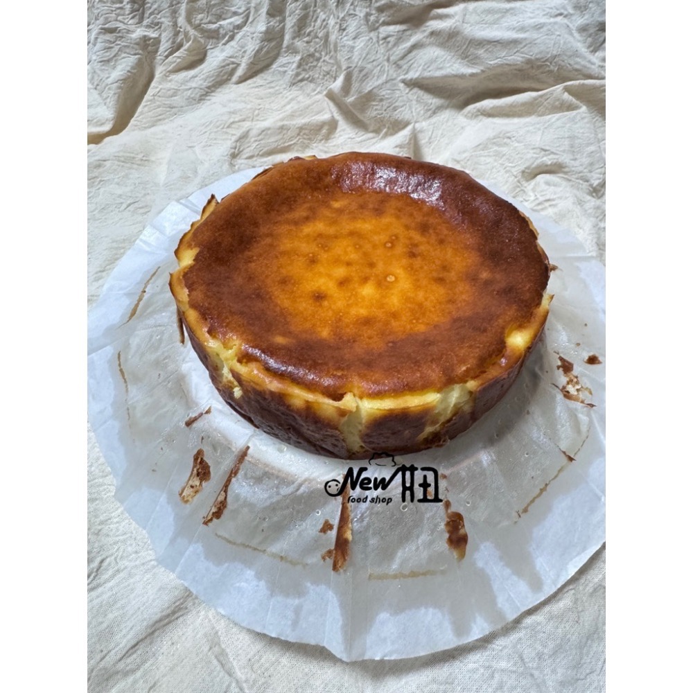 New妞餅舖～原味/巧克力 巴斯克乳酪蛋糕 伴手禮 生日蛋糕 年節送禮-細節圖3