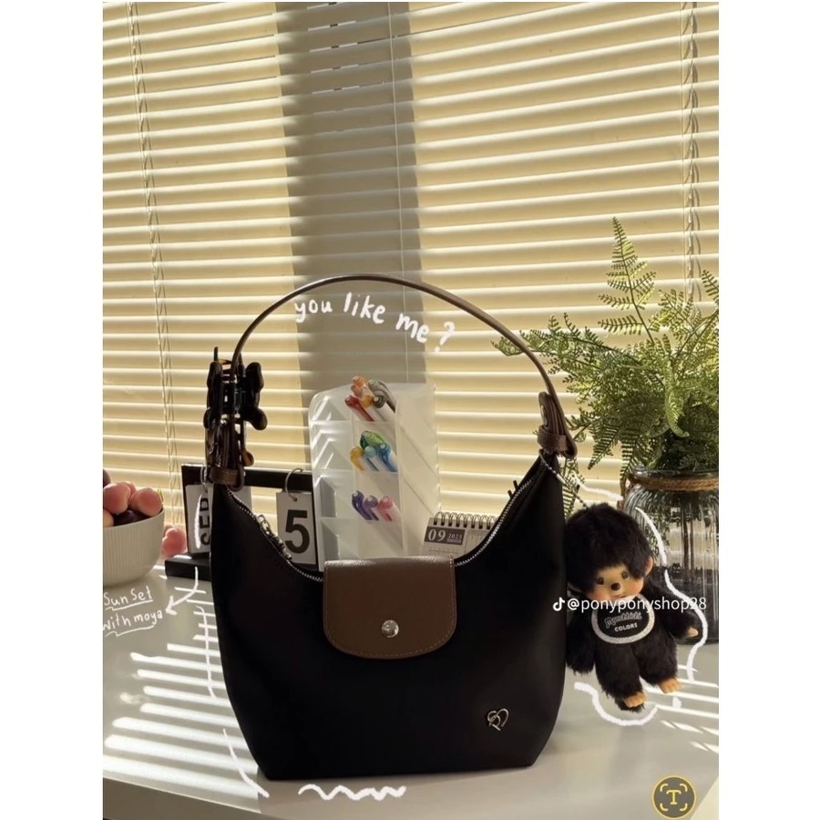 Black brown 金釦