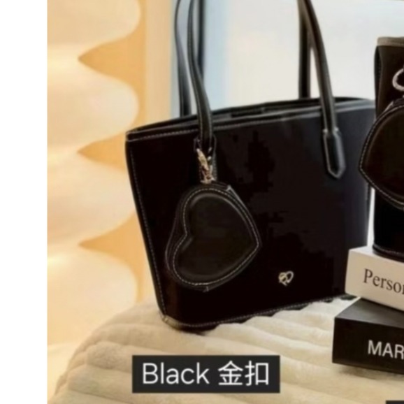 Black金釦