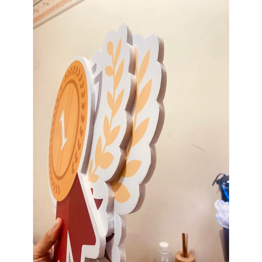 台灣出貨～（急件請聊聊告知）獎盃 獎牌 手拿板 拍照道具 第一名 冠軍 亞軍 季軍 打卡必備 頒獎道具-細節圖3
