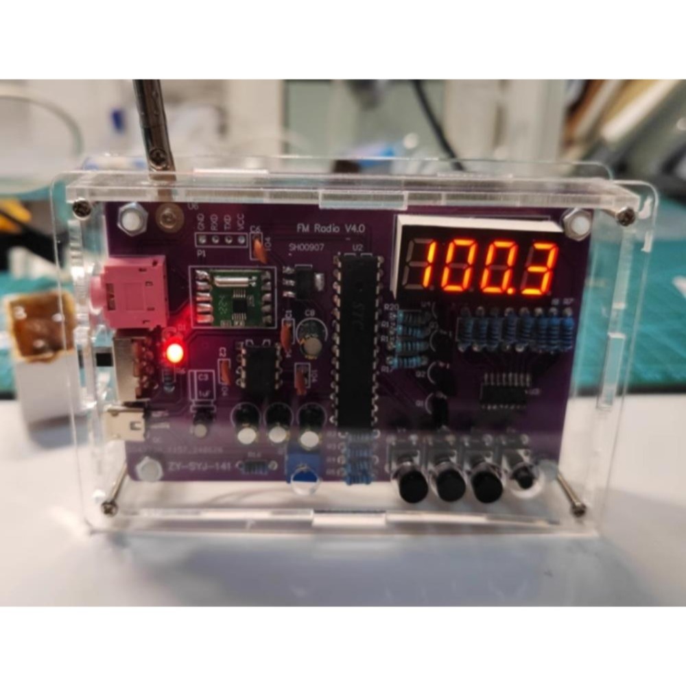 台中現貨 24h發貨新款＂5807 基於單片機的數位管顯示調頻收音機 DIY 實驗電子製作套裝＂ 需鎖螺絲組裝壓克力-細節圖2