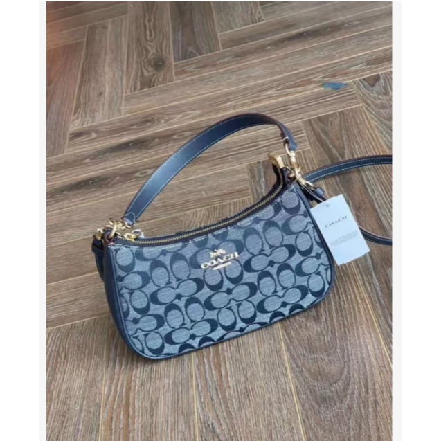 Coach蔻馳Teri25經典老花香布蕾chambray腋下包單肩包丹寧藍色-細節圖3