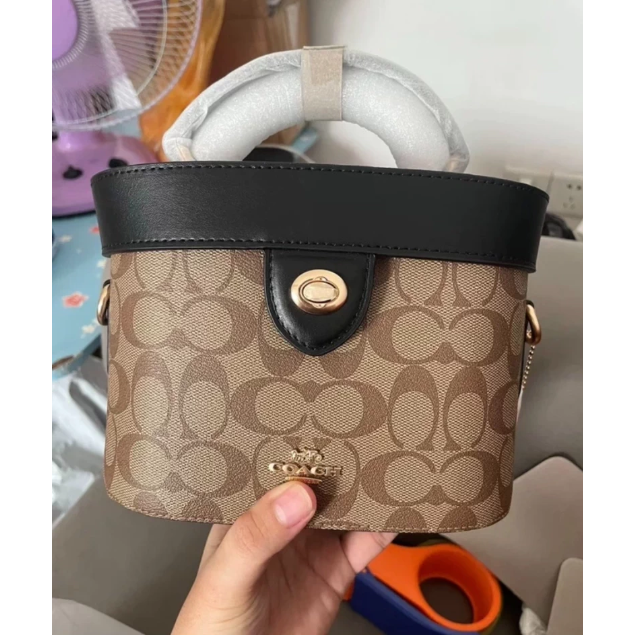 COACH/蔻馳 百分百閑置全新實拍化妝包盒子包桶包單肩斜挎女包-細節圖2