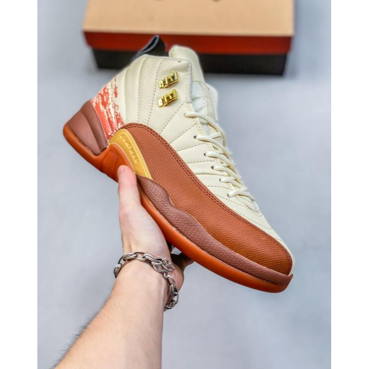 耐吉 Nike Air Jordan 12 Retro OVO 季后賽 男鞋 女鞋 休閒 運動鞋 籃球鞋-細節圖2