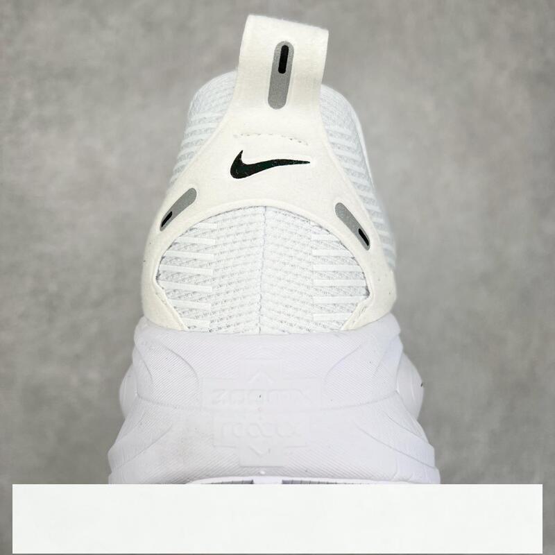 耐吉 Nike Air Zoom Vomero 18 輕便舒適公路跑步 休閒運動舒適慢跑01東東-細節圖8