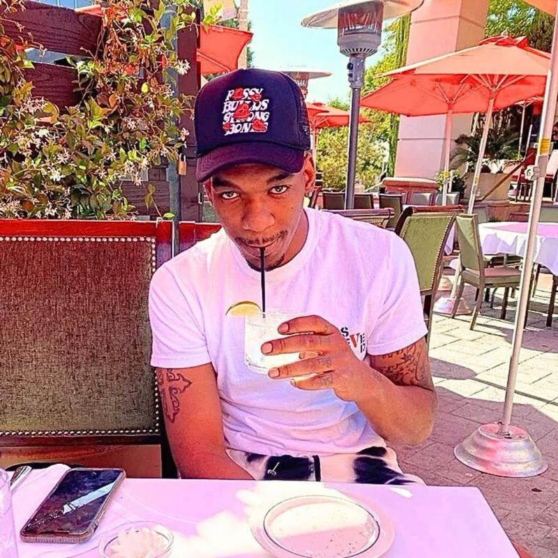 刺繡網帽 棒球帽 透氣帽子 現貨 唇印 速乾 卡車司機帽 帽子網帽 男生帽子 女生帽子 潮流帽子 百搭帽子 SC042-細節圖5