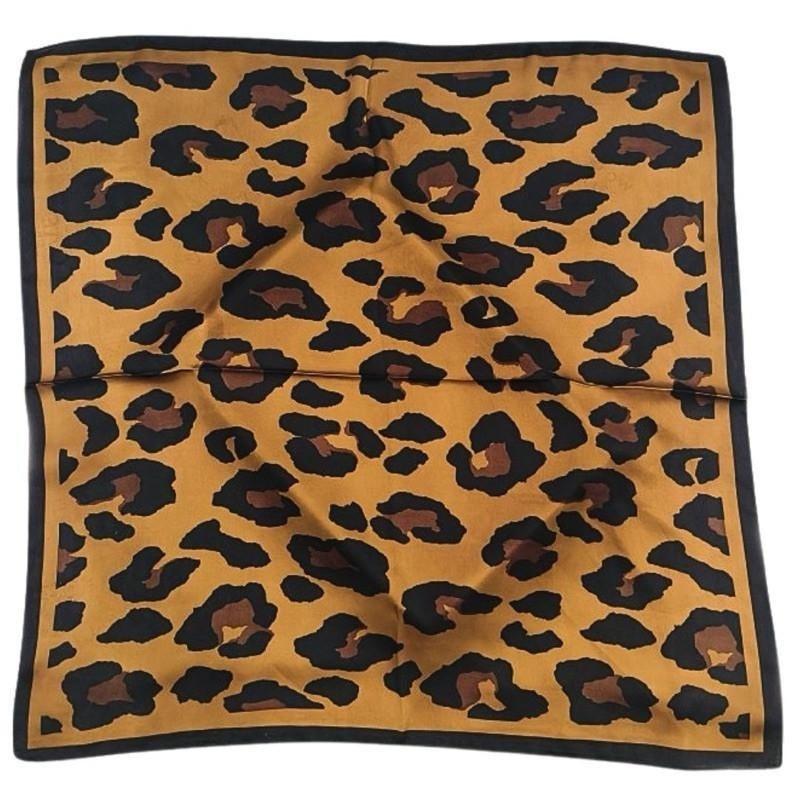 大豹紋 方巾 棕色 絲巾 頭巾 領巾 現貨 質感 貴婦 高級 髮帶 包巾 脖圍 飾品 小方巾 時尚 SA062_2-細節圖8