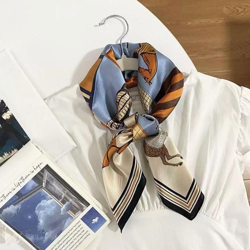 領巾 方巾  頭巾 大馬 格紋 現貨 簡約 質感 貴婦 頭巾 高級 駿馬 髮帶 包巾 脖圍 小方巾 時尚 SA061-細節圖3