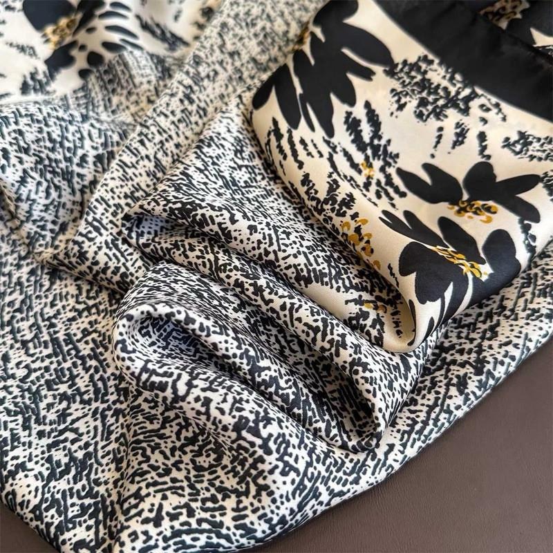 雛菊 小花 方巾 絲巾 領巾 頭巾 髮帶 現貨 韓系 花朵 包巾 小方巾 口袋巾 潮流 SA024_1-細節圖6