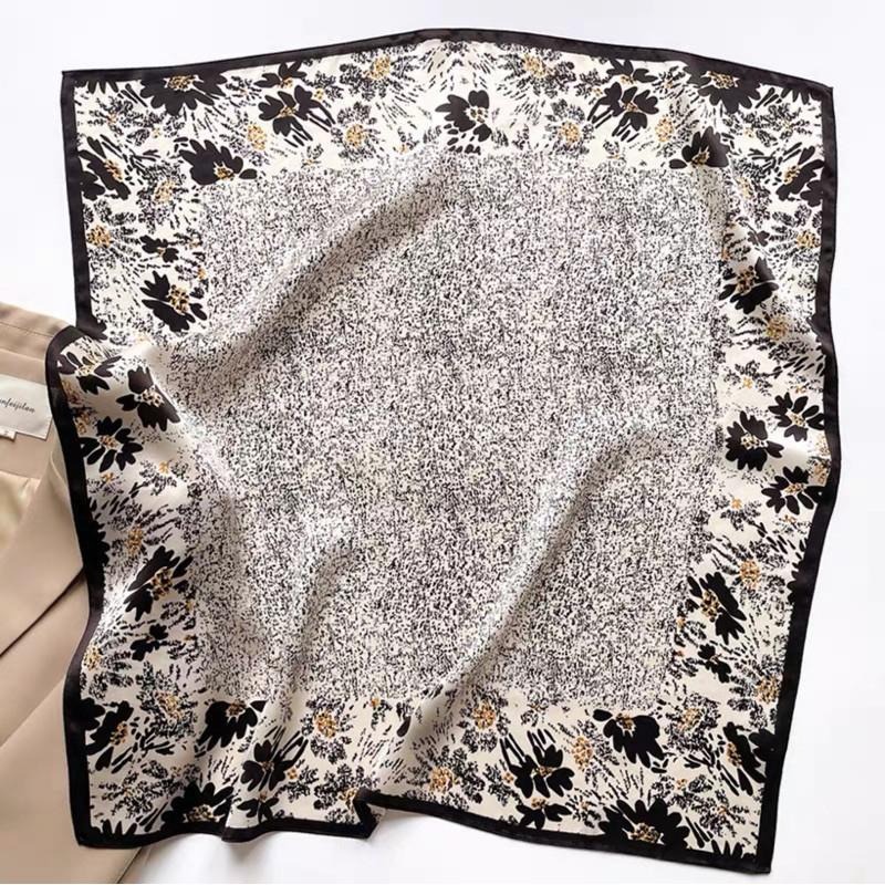 雛菊 小花 方巾 絲巾 領巾 頭巾 髮帶 現貨 韓系 花朵 包巾 小方巾 口袋巾 潮流 SA024_1-細節圖7